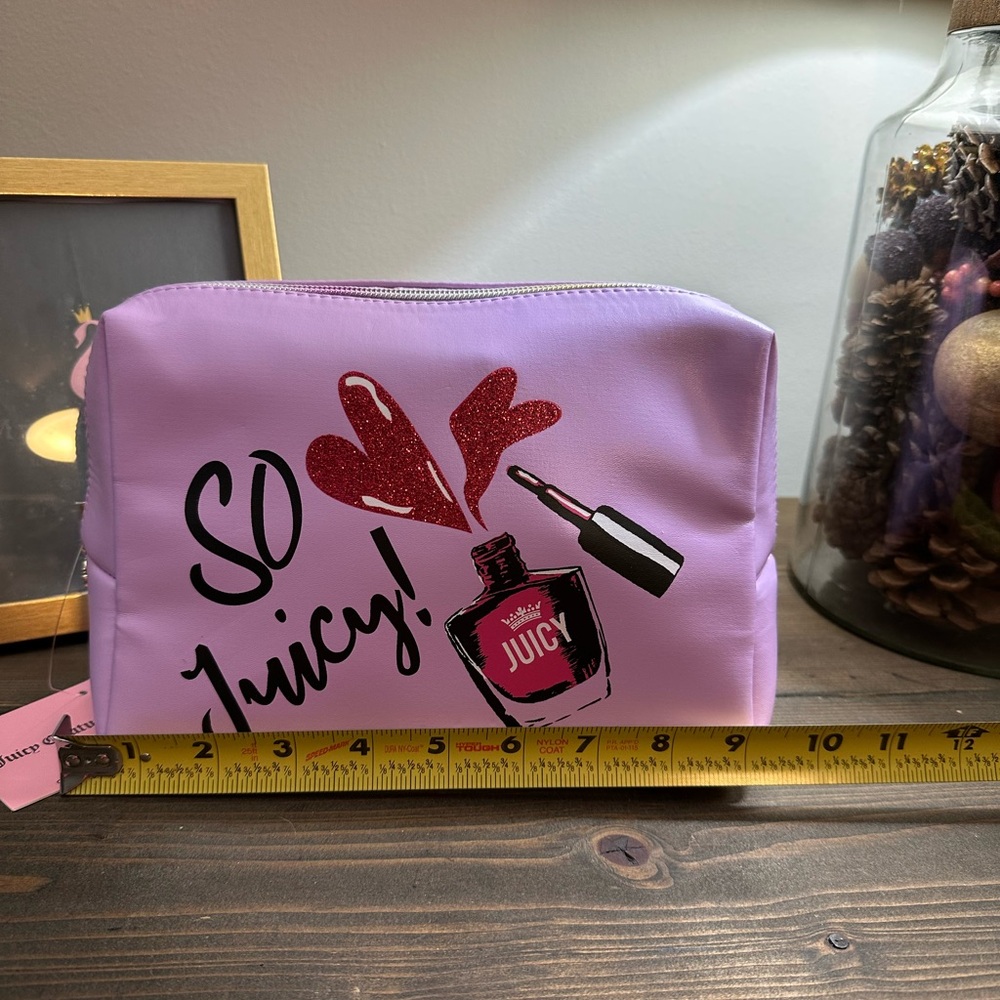 Juicy Couture Lilac Cosmetic Bag with metallic rainbow colored zipper. NWT - Picture 7 of 12